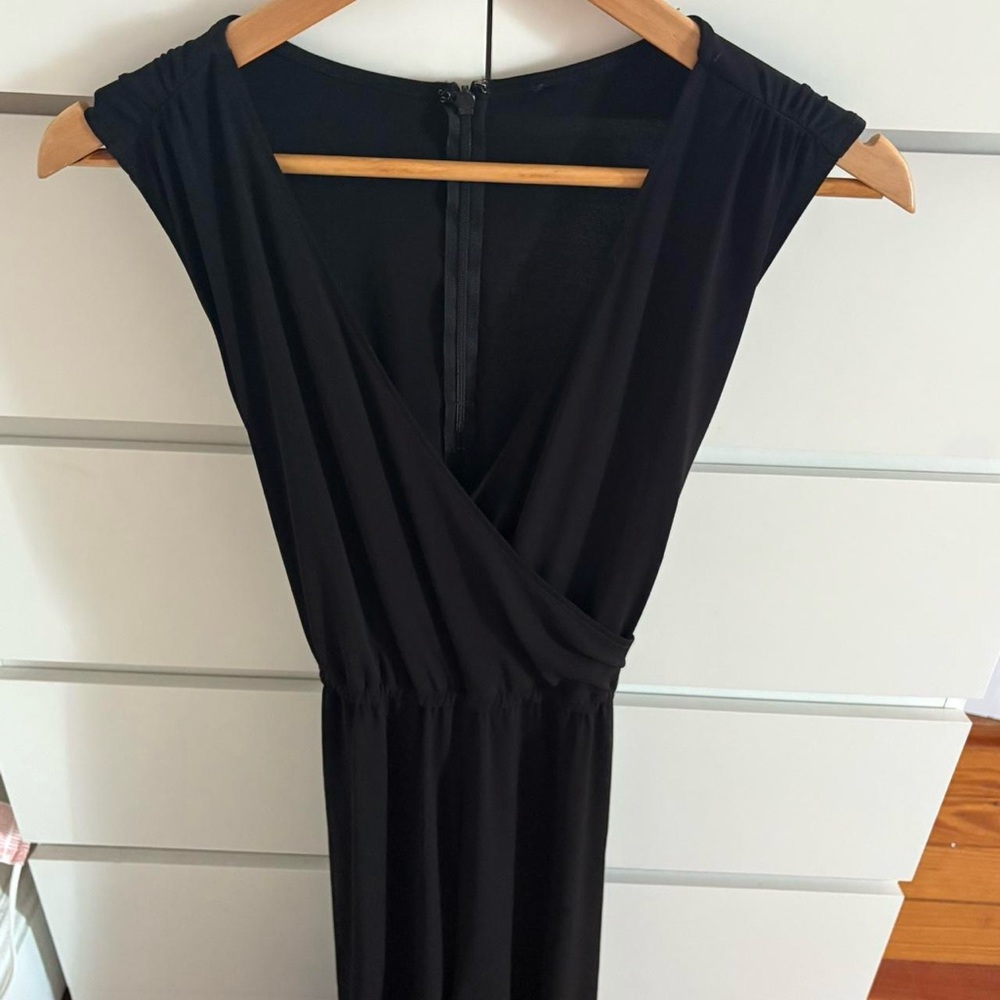 Elegant Black Sleeveless Jumpsuit